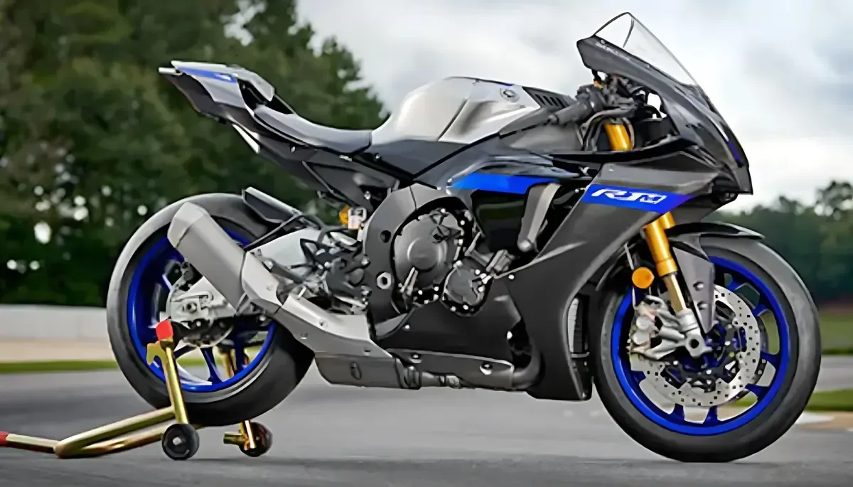 is-this-the-yamaha-r1-is-end