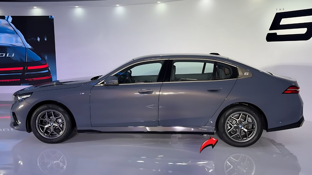 bmw-5-series-lwb-laucnhed