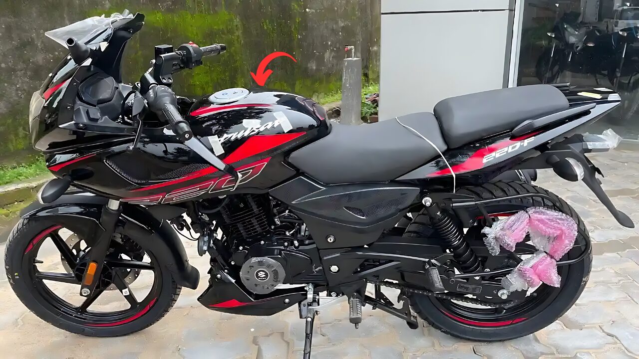 used-bajaj-pulsar-180-bike